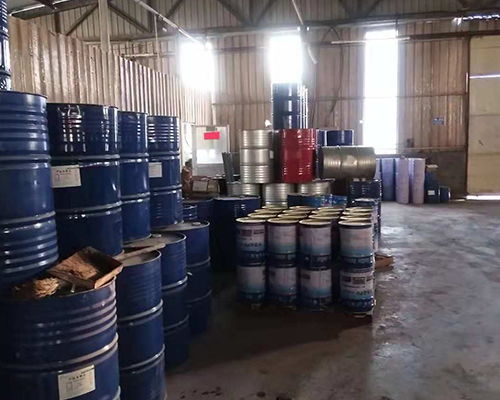 綠健塑膠廠 長治人造草坪專用膠水與地坪材料的專業(yè)研發(fā)與批發(fā)